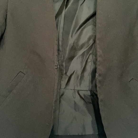 H&M Blazer - Picture 4 of 5